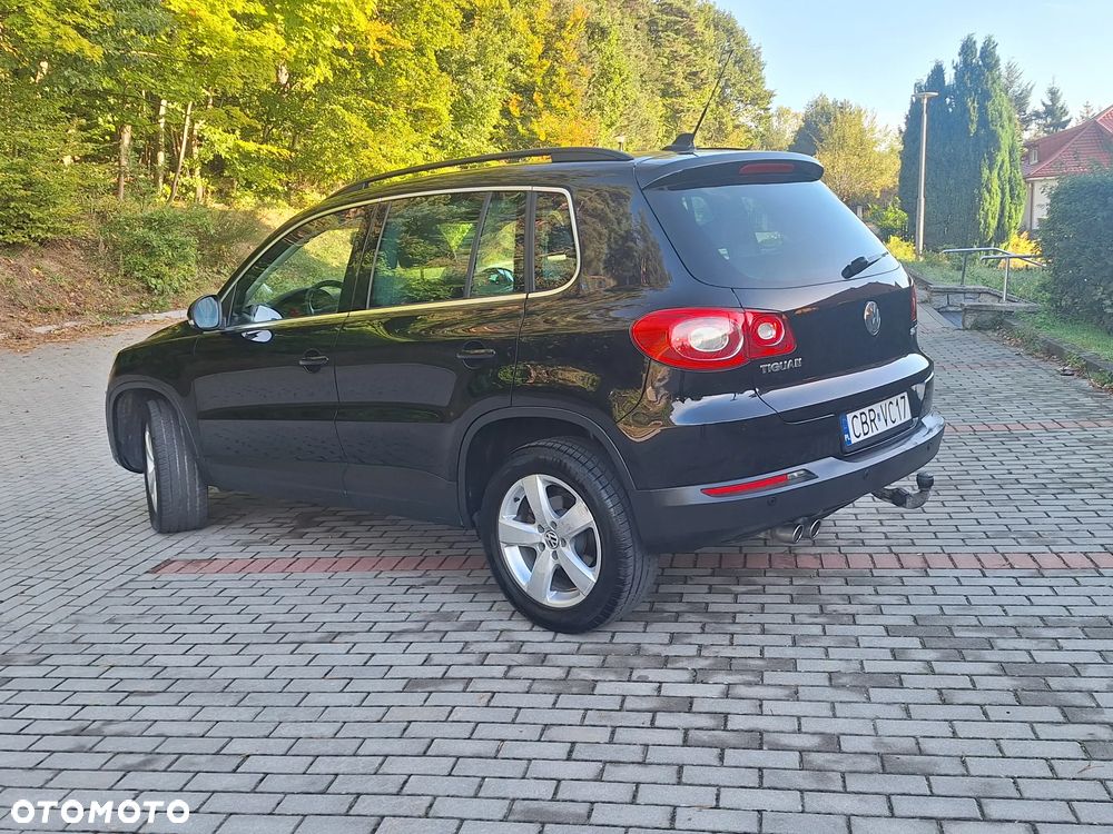 Volkswagen Tiguan 2.0 TDI DPF 4Motion Track & Avenue - 19