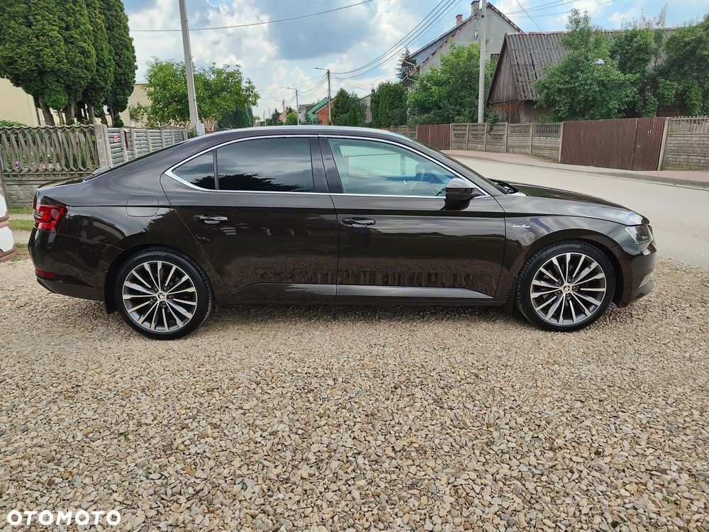 Skoda Superb 2.0 TDI L&K DSG - 6