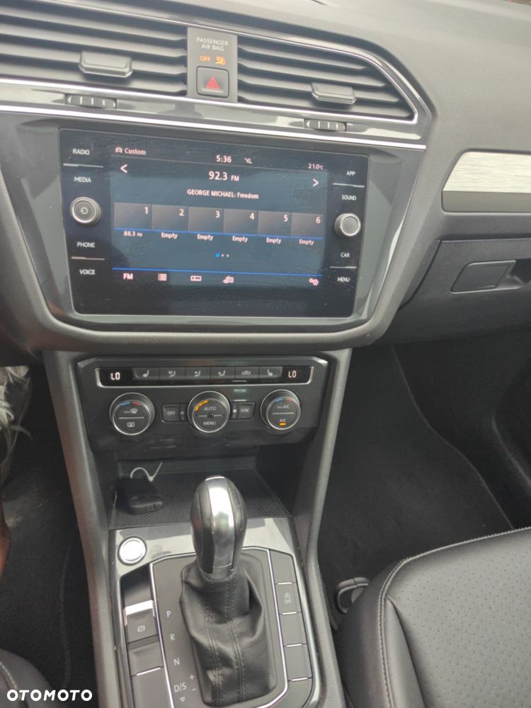 Volkswagen Tiguan 2.0 TSI 4Mot Elegance DSG - 5