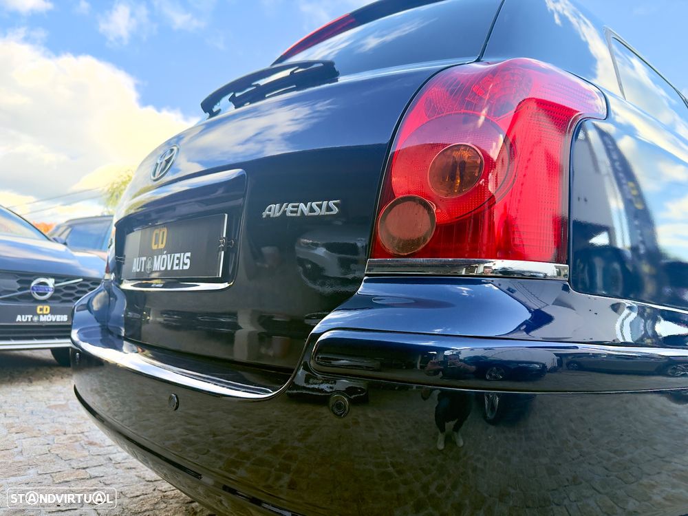 Toyota Avensis SW 1.8 VVT-i TA - 16