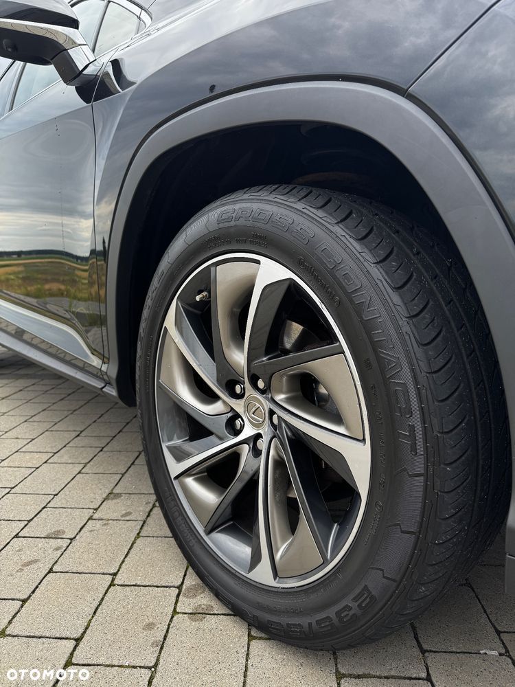 Lexus RX - 17