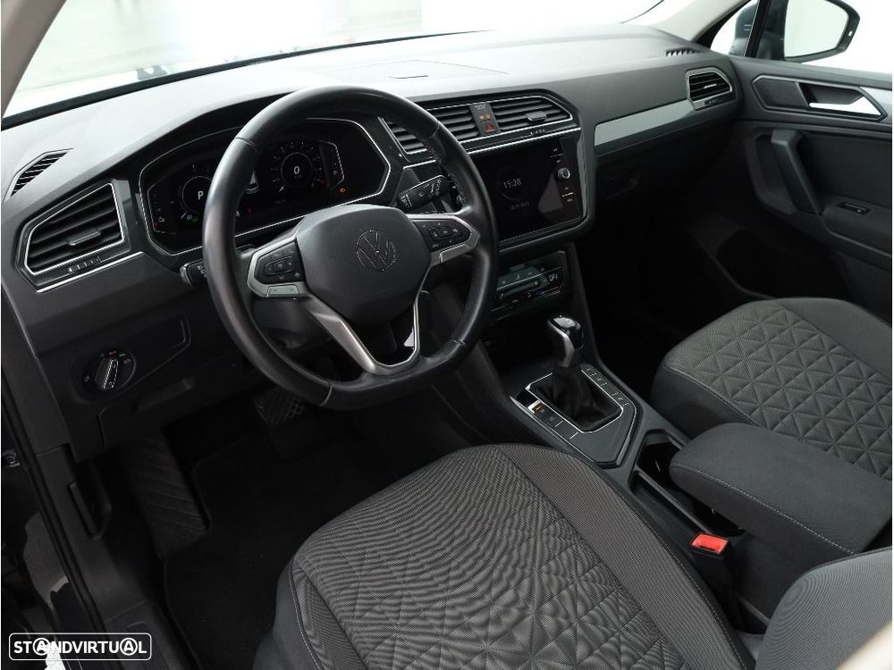 VW Tiguan 1.4 TSI eHybrid Conceptline DSG - 12