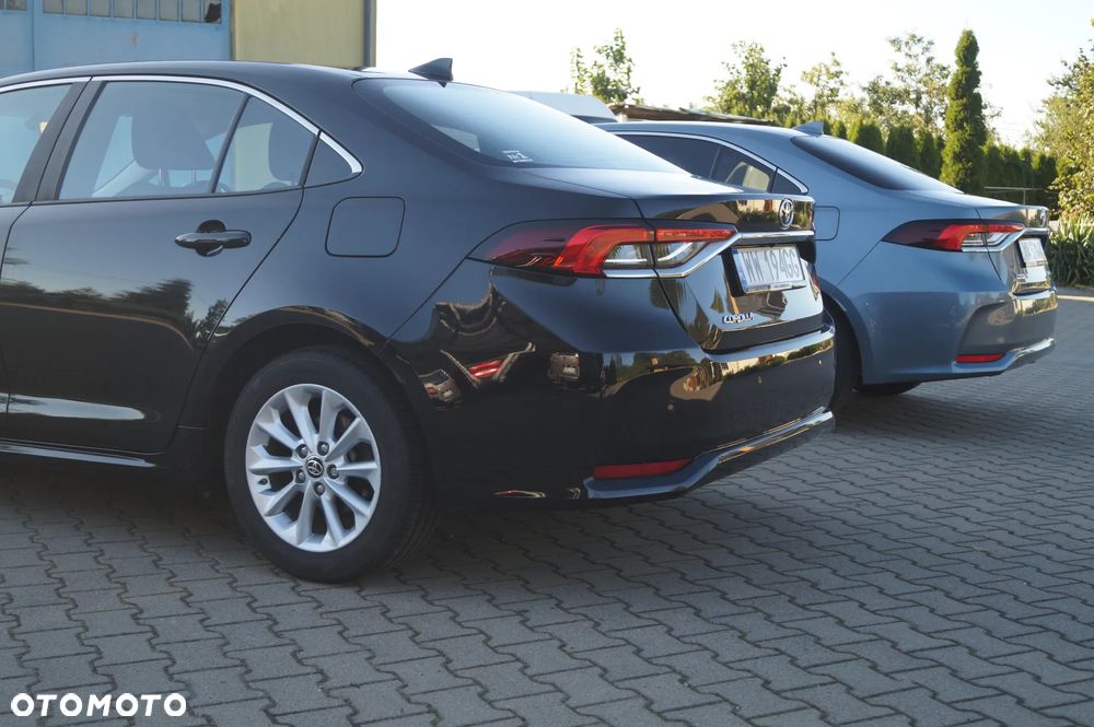 Toyota Corolla 1.8 Hybrid Comfort - 6
