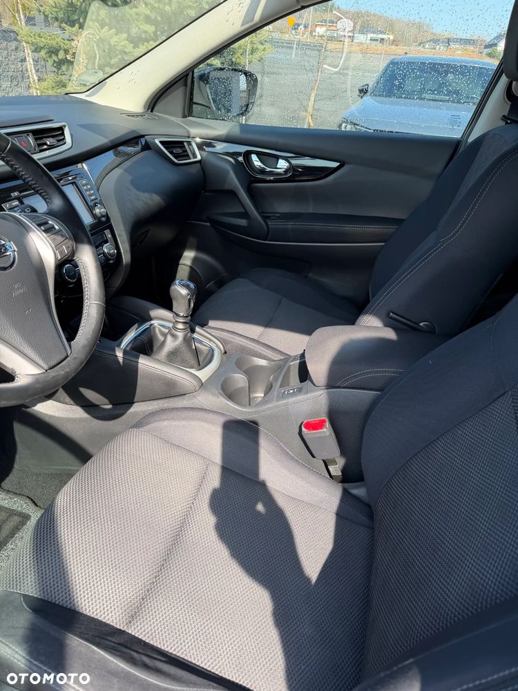 Nissan Qashqai 1.5 dCi DPF visia - 4
