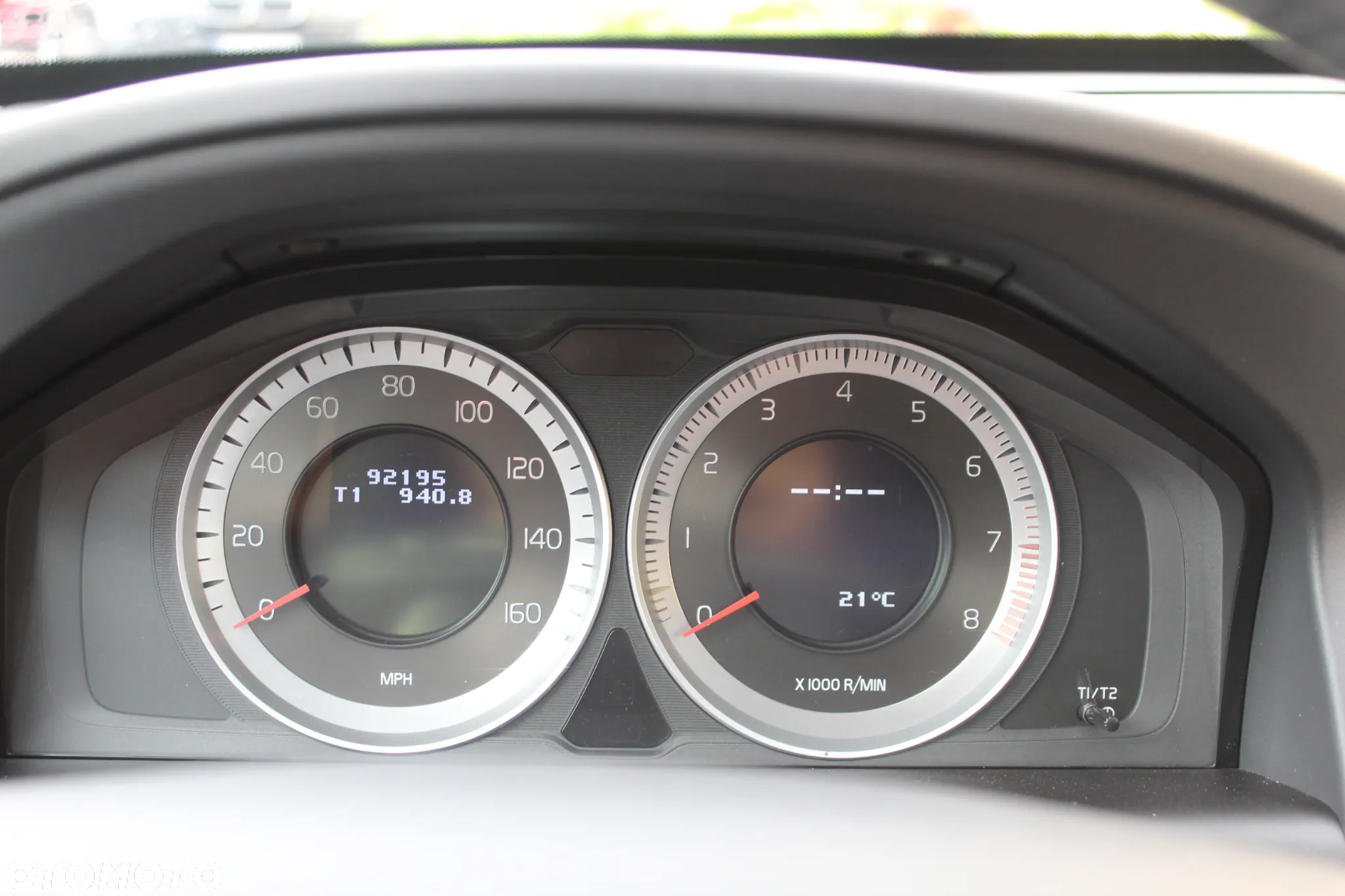 Volvo XC 60 T6 AWD Momentum - 28