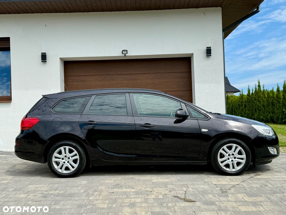 Opel Astra 1.4 Turbo - 9