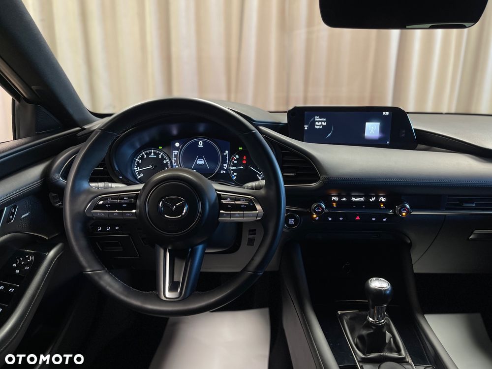 Mazda 3 - 7