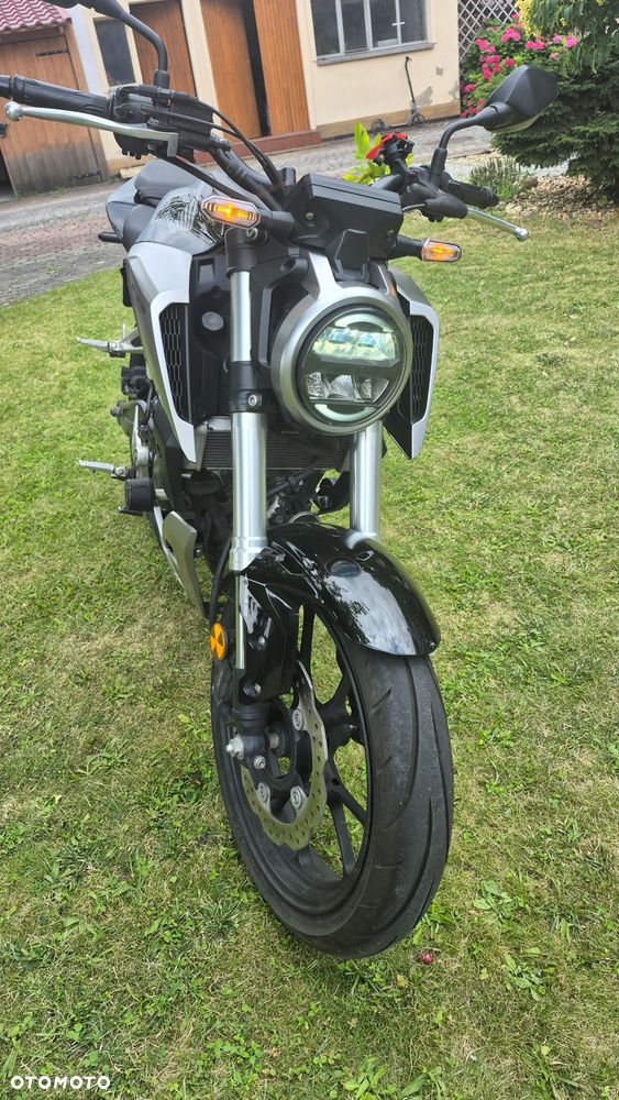 Honda CBR - 7