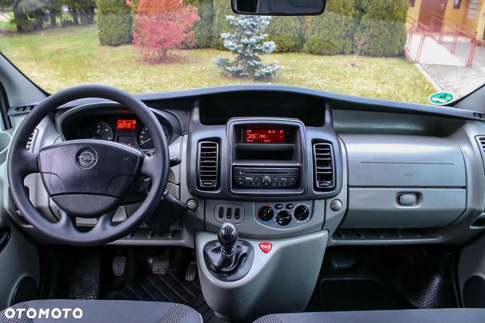 Opel Vivaro - 20