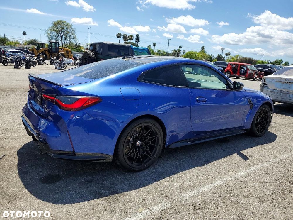 BMW M4 - 4