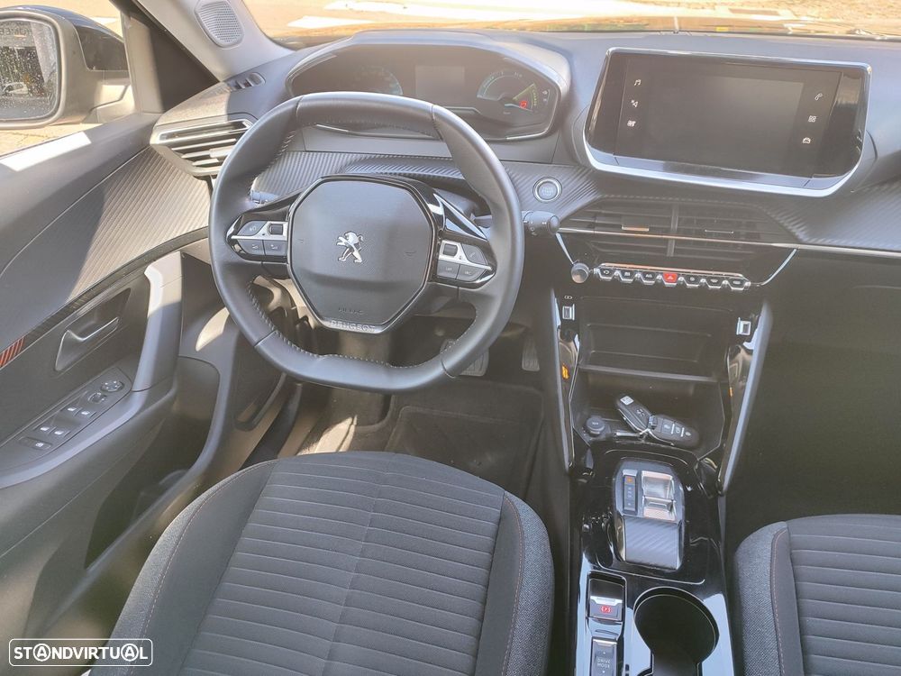 Peugeot e-2008 50 kWh Active - 10