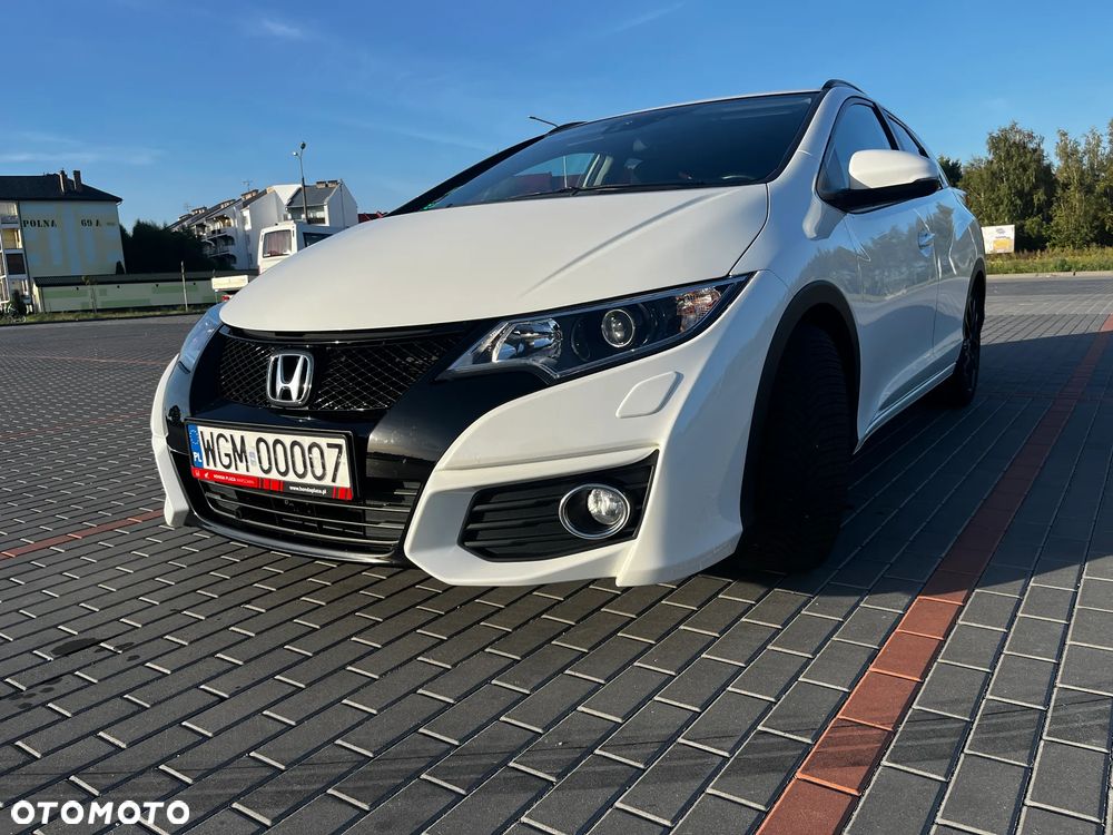 Honda Civic 1.8 Style Edition (Honda Connect+) - 1