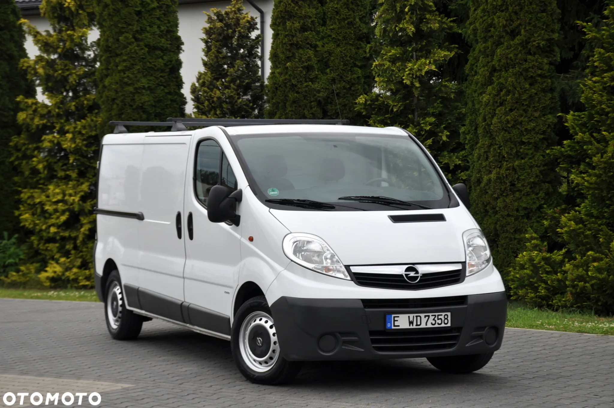 Opel VIVARO - 2