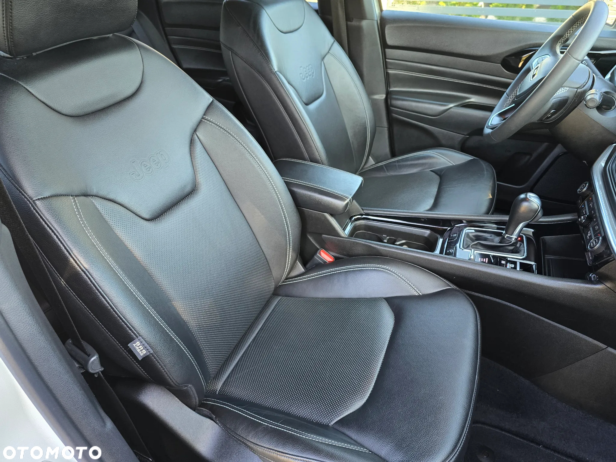 Jeep Compass 1.3 T-GDI 4xe PLUG-IN HYBRID Automatik S - 18