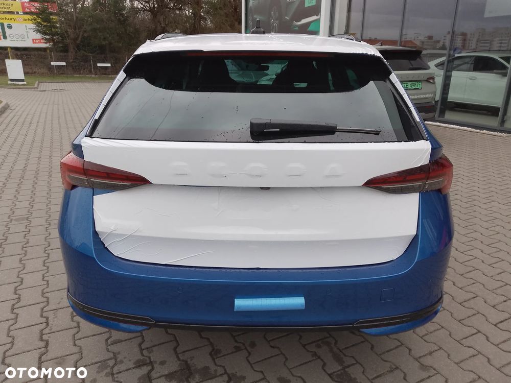 Skoda Octavia 2.0 TDI Sportline DSG - 5