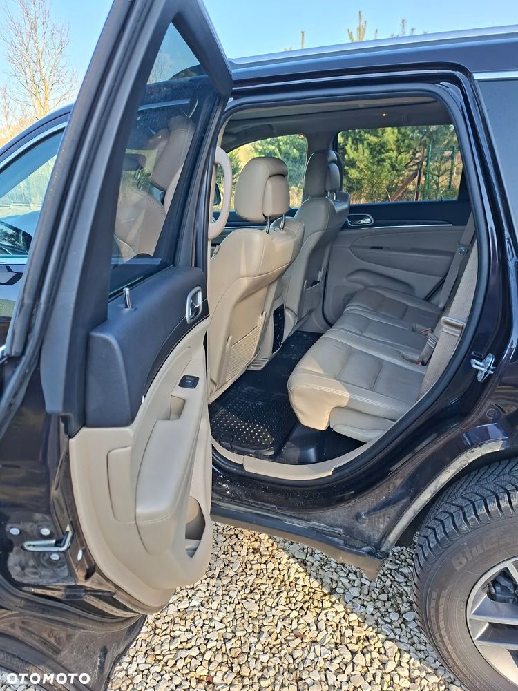 Jeep Grand Cherokee - 9