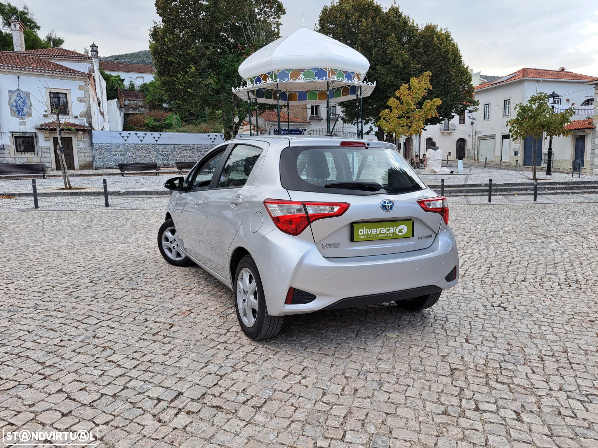 Toyota Yaris 1.5 HSD Comfort - 28