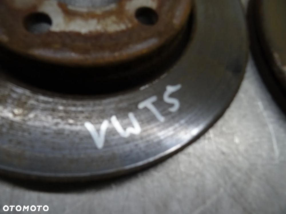 VW TRANSPORTER T5 1.9 TDI TARCZE HAMULCOWE TYŁ - 3