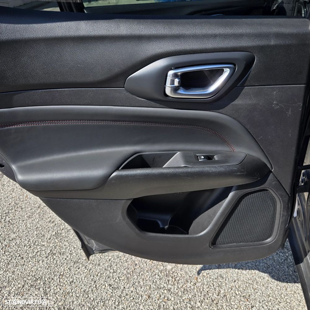 Jeep Compass 1.3 T-GDI 4xe Auto Trailhawk - 28