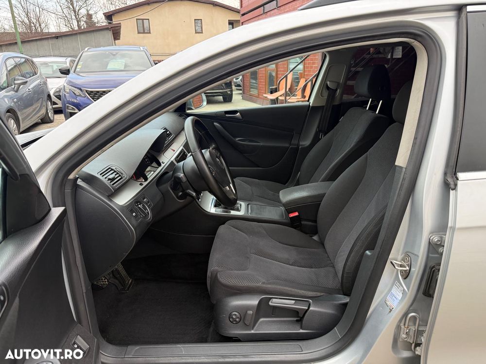 Volkswagen Passat 2.0 TDI Highline DPF - 24