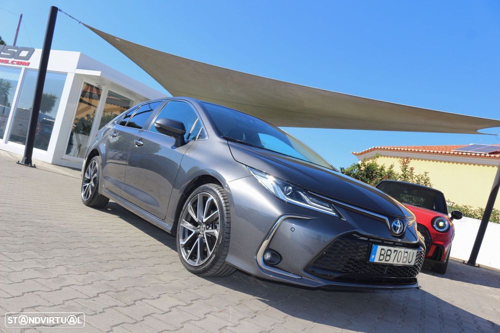 Toyota Corolla SD 1.8 Hybrid Luxury - 23