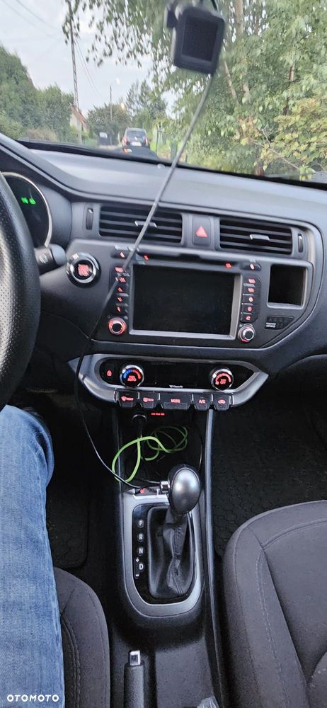 Kia Rio 1.4 XL - 21