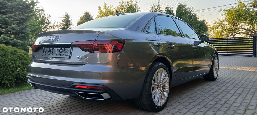 Audi A4 Limousine 30 TDI S tronic - 5