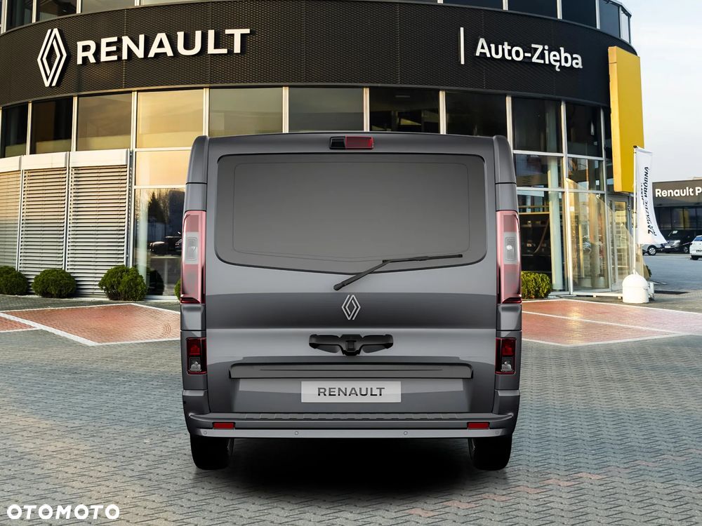 Renault Trafic 2.0 dCi - 4