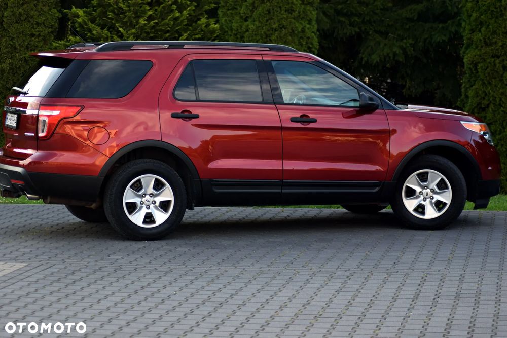 Ford Explorer - 25