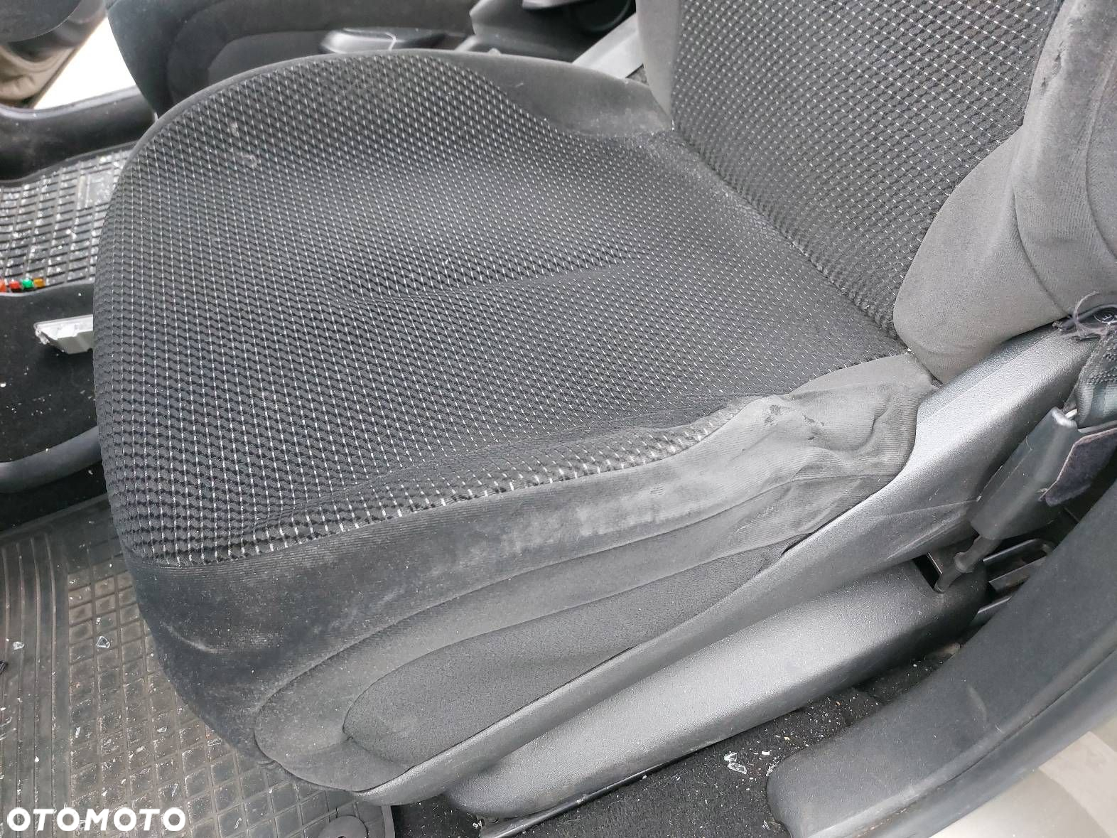 FOTEL LEWY PRAWY PRZÓD + KANAPA TYŁ 7 OSÓB + BOCZKI GRAND C4 PICASSO I - 10