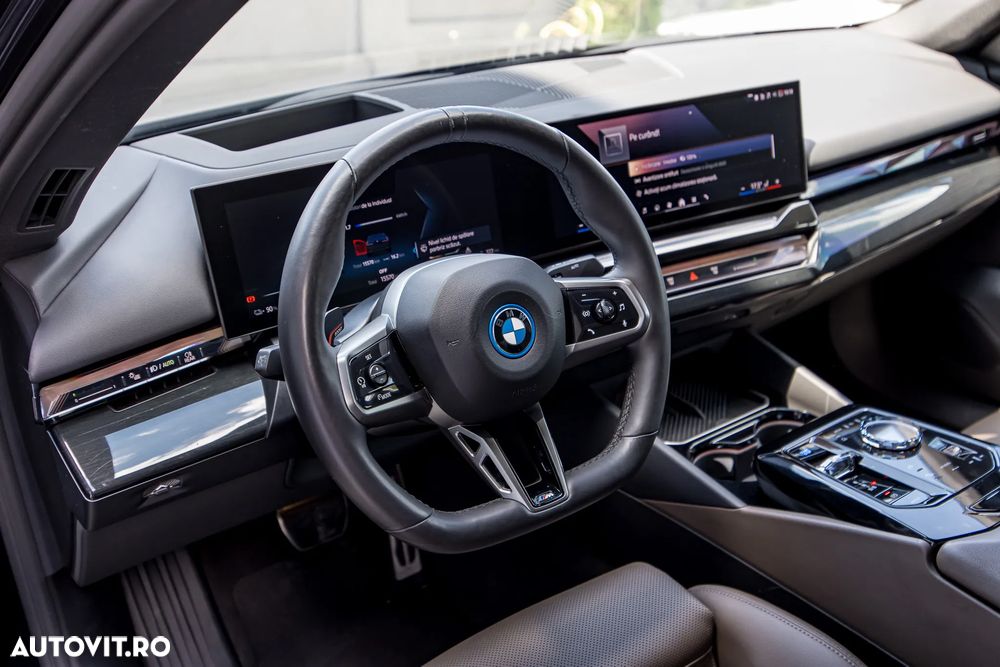 BMW i5 - 21
