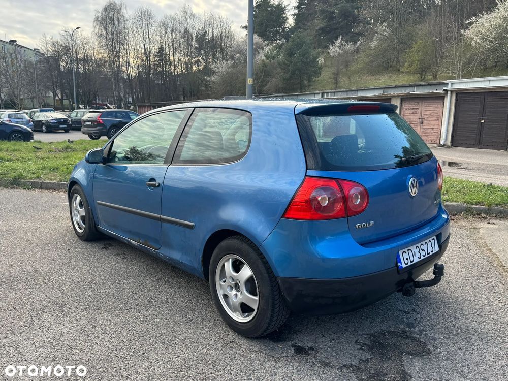 Volkswagen Golf 1.9 TDI Trendline - 5
