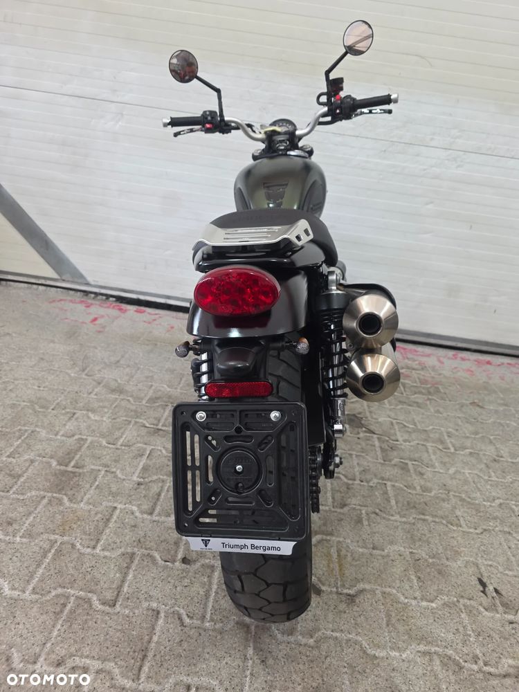 Triumph Scrambler - 25