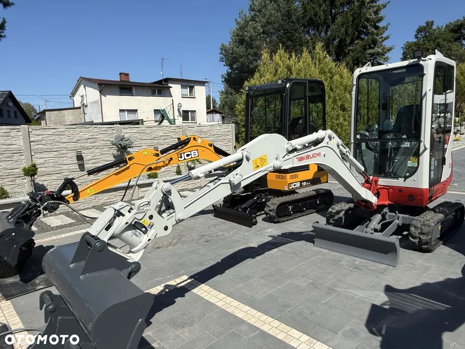 Takeuchi TB216 - 2