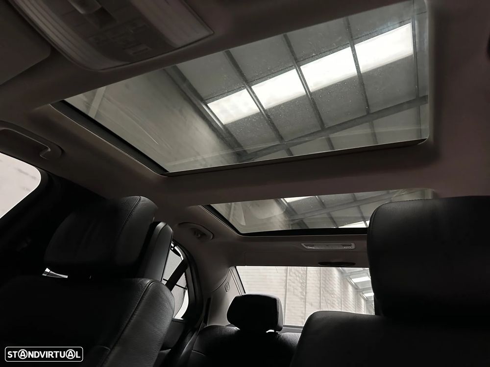 Mercedes-Benz E 250 CDI Avantgarde BE 4-Matic - 17