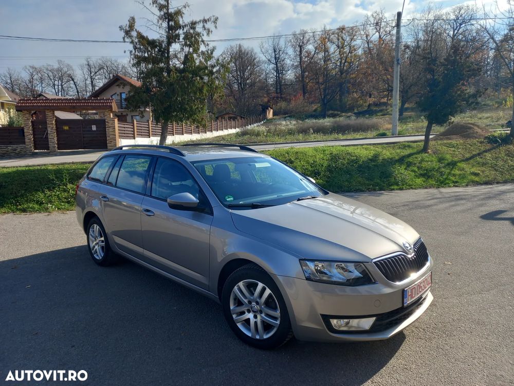 Skoda Octavia Combi 1.6 TDI DPF FAMILY - 4