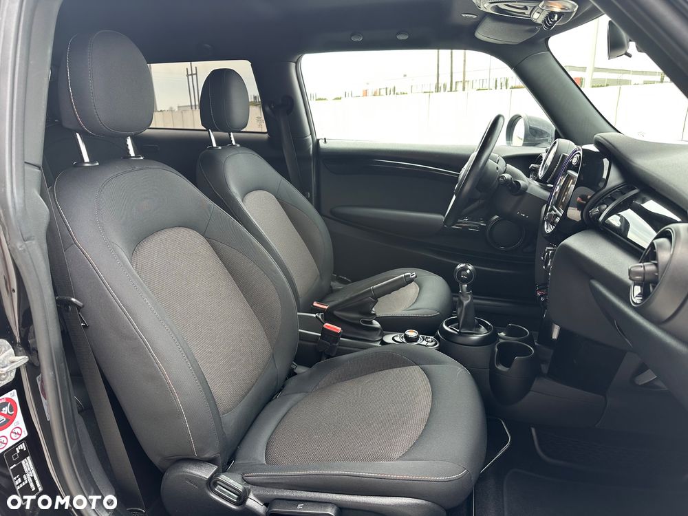 MINI ONE Standard - 12