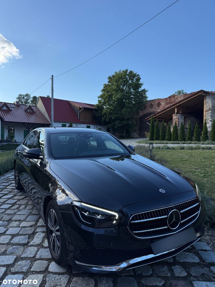 Mercedes-Benz Klasa E 300 d 4-Matic Avantgarde - 3