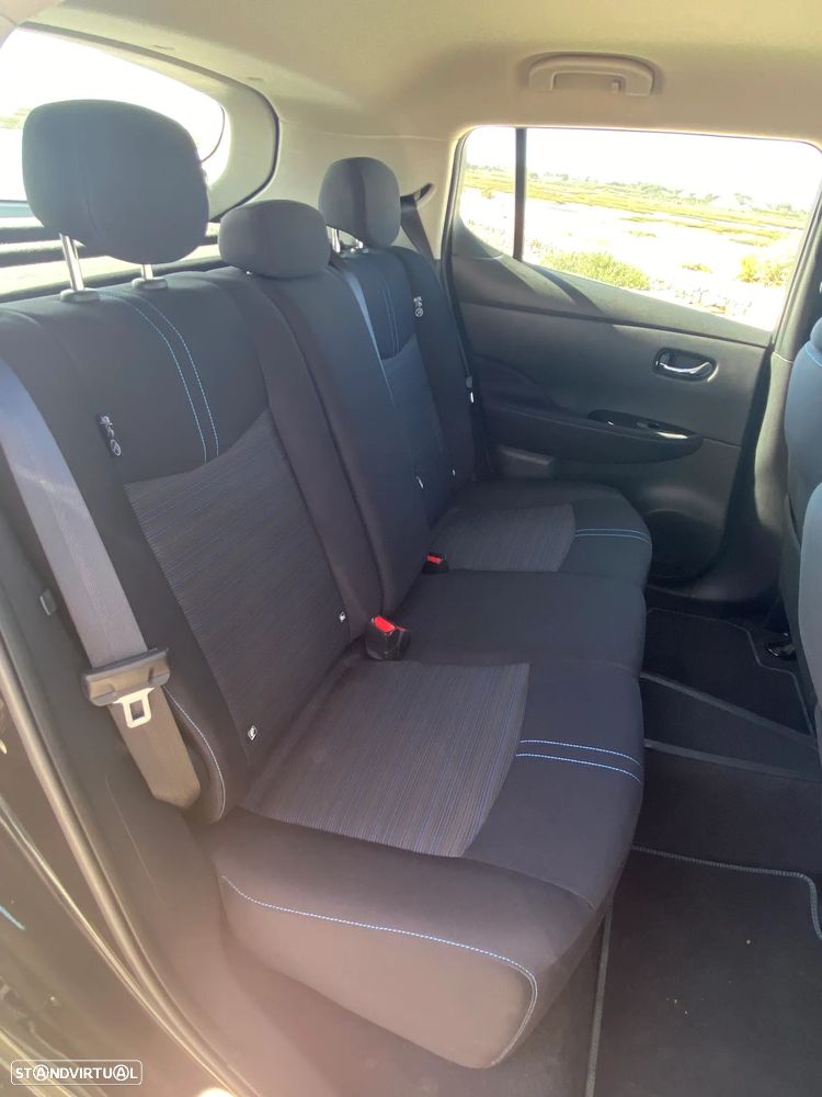 Nissan Leaf N-Connecta - 6