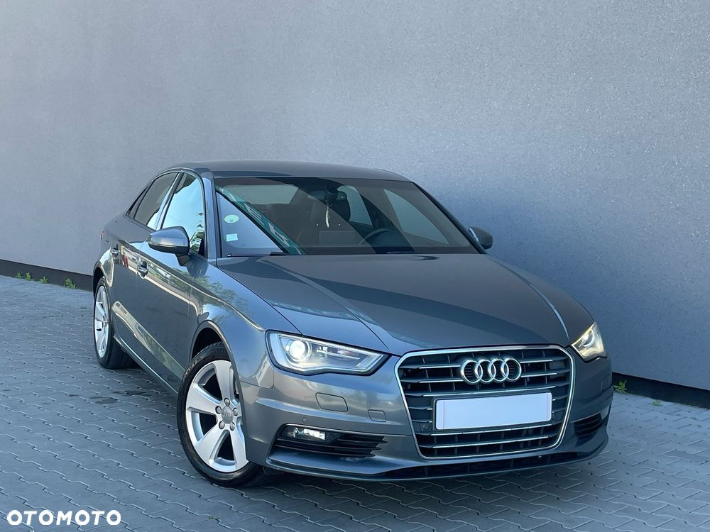 Audi A3 Limousine 1.6 TDI design - 2