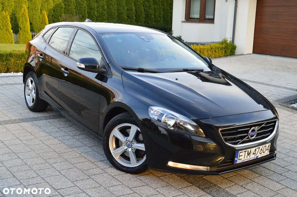 Volvo V40 - 2