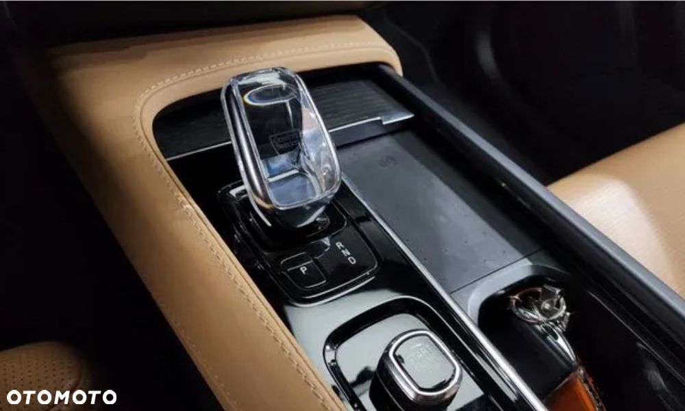 Volvo XC 90 - 12