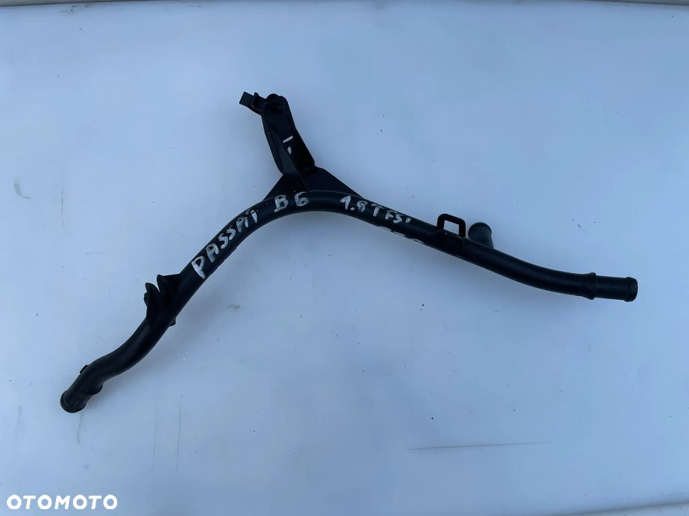 PRZEWÓD WODY VW PASSAT B6 1.8 TFSI 1K0121070BD - 3
