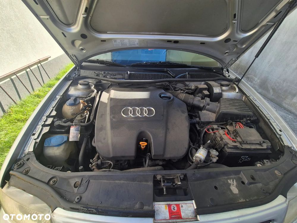Audi A3 3-drzwiowe - 8
