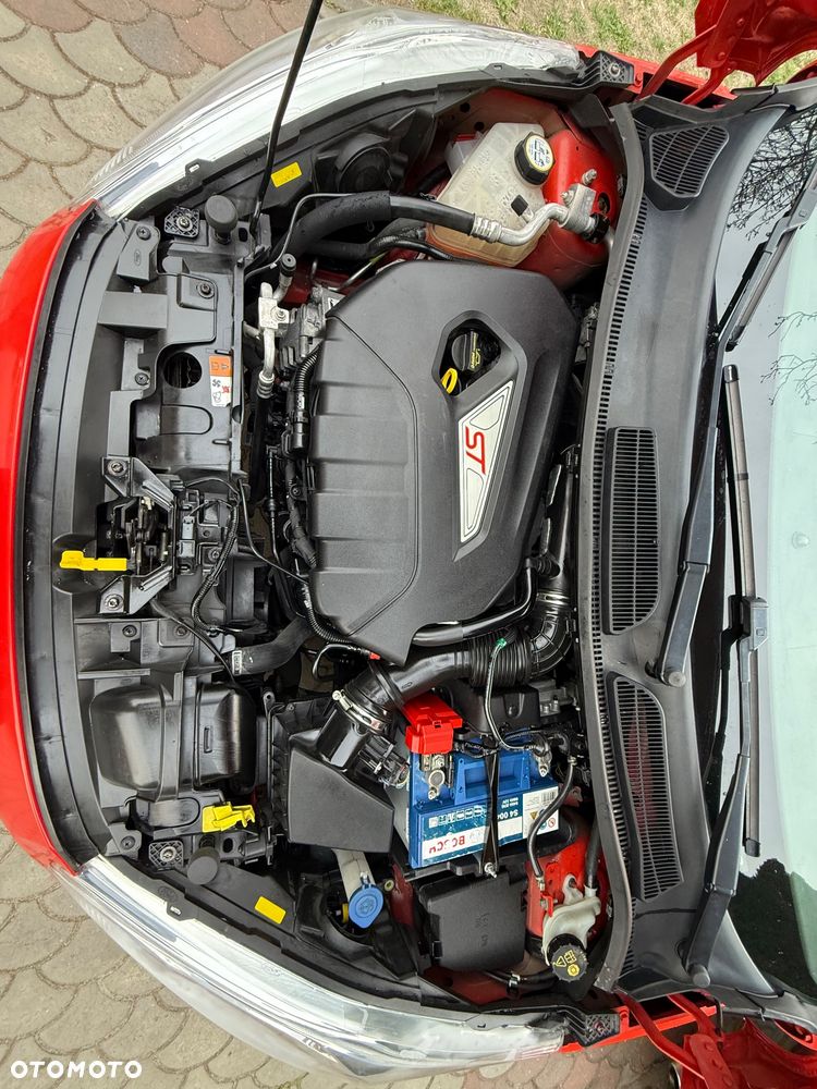 Ford Fiesta 1.6 EcoBoost ST - 27