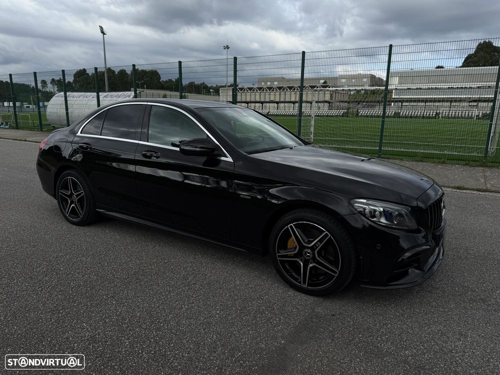 Mercedes-Benz C 300 de AMG Line - 12