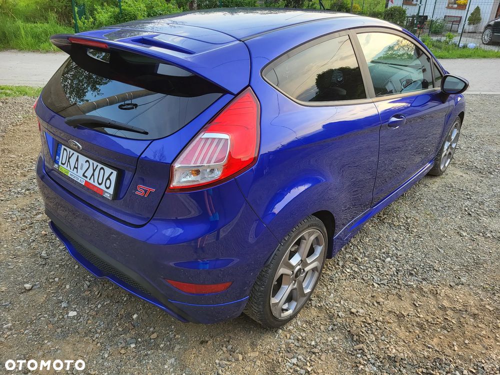 Ford Fiesta ST - 4