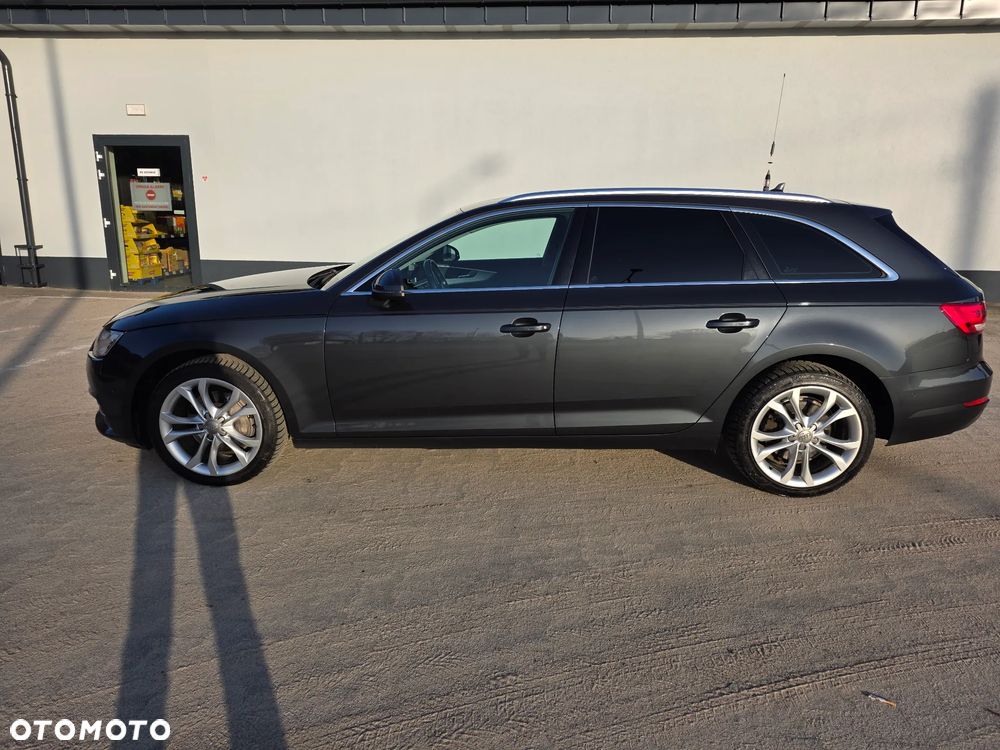Audi A4 Avant 2.0 TDI S tronic - 4