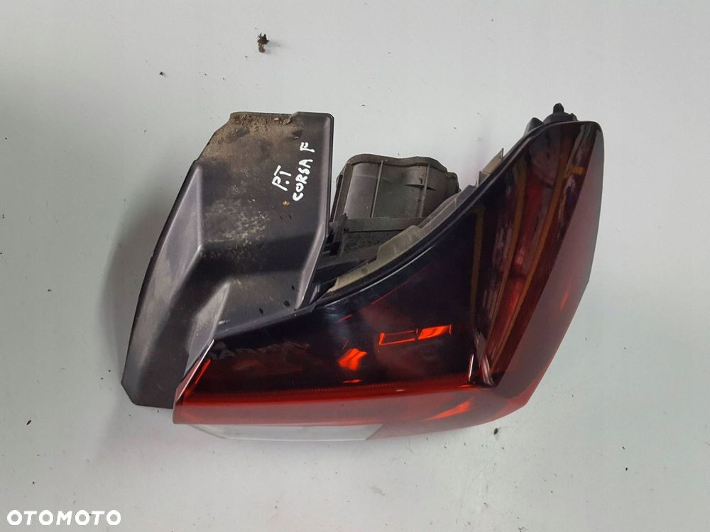 OPEL CORSA F 19-22r LAMPA PRAWA TYŁ TYLNA 90194153 - 4