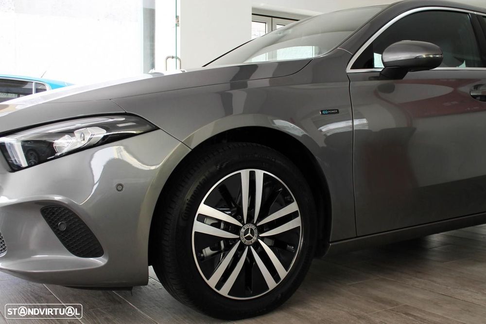 Mercedes-Benz A 250 e 8G-DCT Progressive - 2